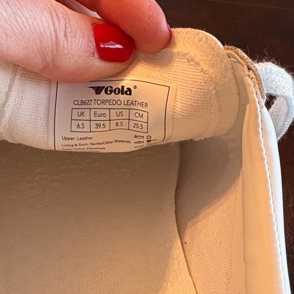 Gola Classic White and Red Sneakers - Picture 7 of 7